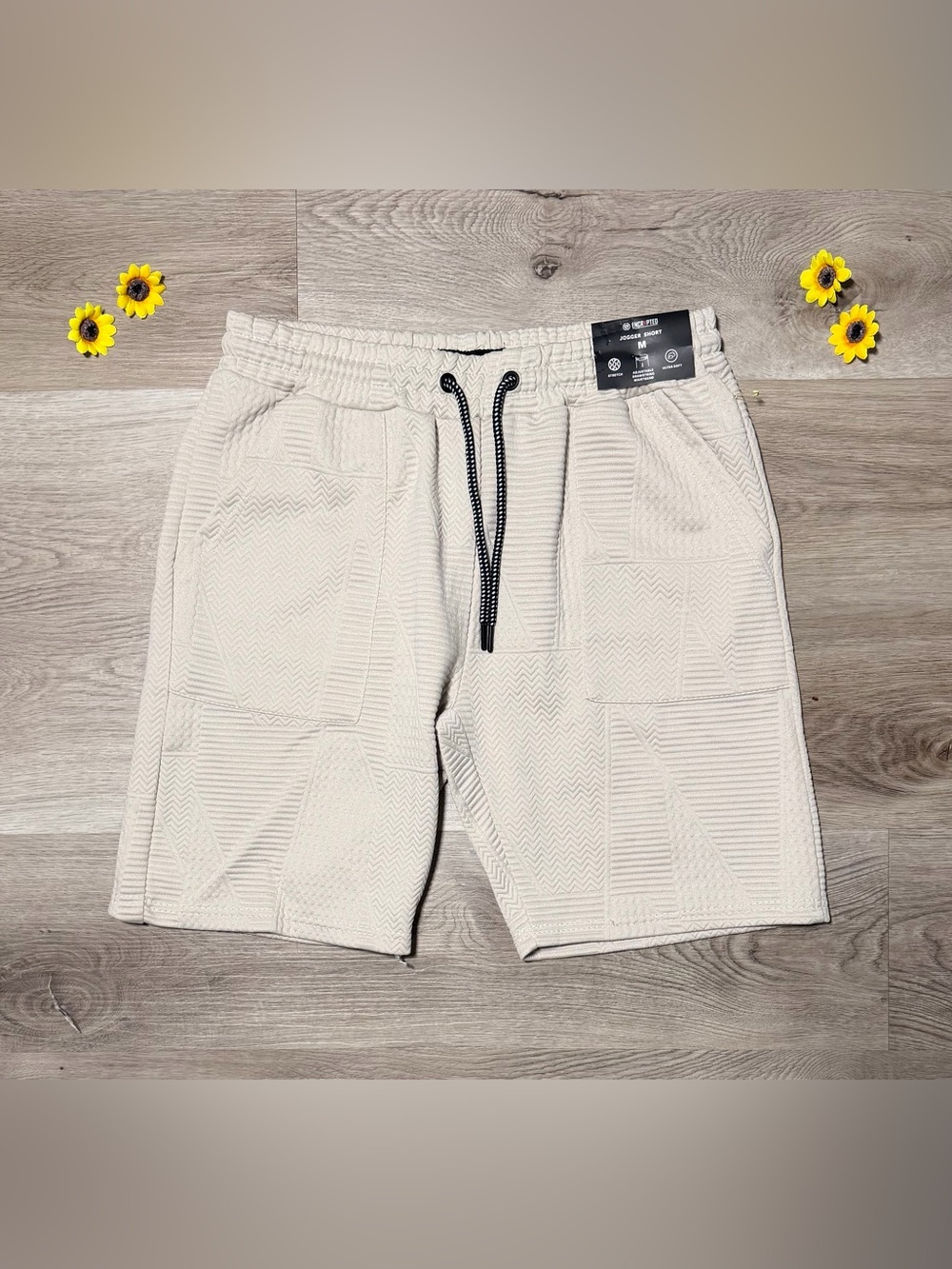 NWT Encrypted Nyc Mens Textured Geometric Jogger Shorts —Cream Beige